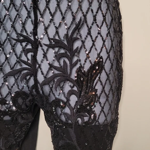 Sequined body suit! - Picture 4 of 6